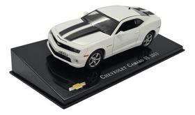 Miniatura Chevrolet Camaro 2011 Branco Metal Scala 1:43