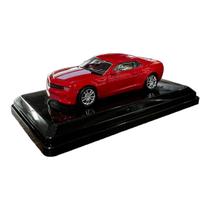 Miniatura Chevrolet Camaro Vermelho Metal 1:64