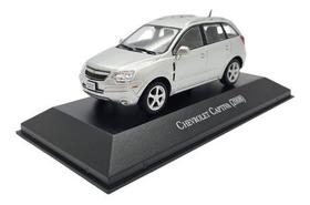 Miniatura Chevrolet Captiva 2008 Prata Inesquecíveis 1:43