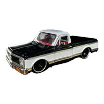 Miniatura Chevrolet Cheyenne 1972 Preto Jada Metal 1:24