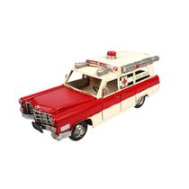 Miniatura Colecionável Carro Ambulância Rescue 1966 Verito