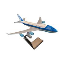 Miniatura de Avião Brasil Tam Air B777 - Modelo de Metal 1:400 - Decoração