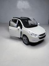 Miniatura De Metal Hyundai Tucson Ix35 -escala 1/34 Welly