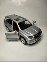 Miniatura De Metal Toyota Land Cruiser Prado Escala 1/42
