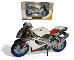 Miniatura de moto escala 1/12 maisto
