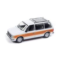 Miniatura Dodge Caravan 1985 - Mighty Minivans - Auto World - 1:64 Miniatura Dodge Caravan 1985 - Mighty Minivans - Auto World - 1:64