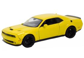Miniatura Dodge Challenger SRT Hellcat Widebody 2018 - amarelo - 1/24 - Motormax 79350