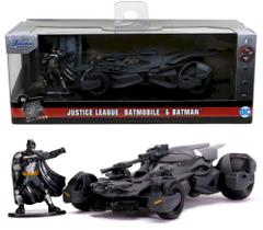 Miniatura em Metal Batmóvel Batmobile c/ Boneco Batman - Hollywood Rides - 1/32 - Jada