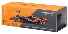 MIniatura F1 Mclaren MCL38 C/ piloto Norris Burago 1/24