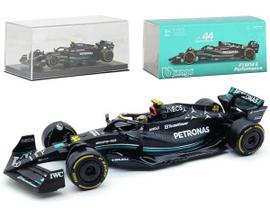 MIniatura F1 Mercedes W14 C/ piloto Hamilton Burago 1/24