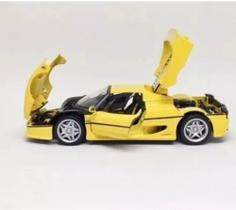 Miniatura Ferrari F50 amarelo escala 1/18 bburago