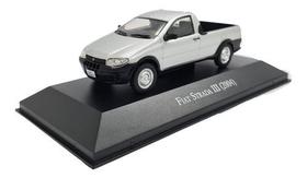 Miniatura Fiat Strada 2004 Prata Inesquecíveis 1:43