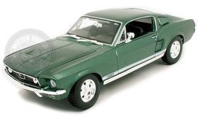 Miniatura Ford Mustang Gta Fastback 1967 Verde Maisto 1/18 Miniatura Ford Mustang Gta Fastback 1967 Verde Maisto 1/18