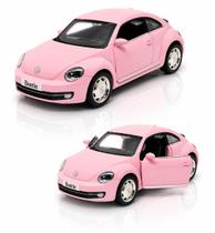 Miniatura Fusca 2012 TSI Carrinho De Ferro 12 Cm RMZ City Cor:Rosa Miniatura Fusca 2012 TSI Carrinho De Ferro 12 Cm RMZ City Cor:Rosa