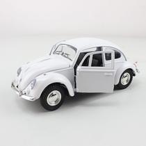 Miniatura Fusca Escala 1:32 Carrinho de Ferro com Fricção Fusquinha Abre a Porta