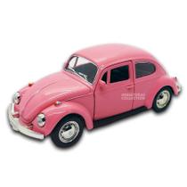 Miniatura Fusca Rosa 1967, RMZ City 12,5 CM 1/32 Abre portas