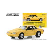 Miniatura greenlight ford mustang 5.0 1988 escala 1/64