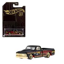 Miniatura hot wheels 55 anos 67 chevy c10 1/6 hdh54 hlk02