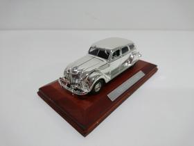 Miniatura Ixo Models 1/43 Chrysler Airflow 125 Cromado