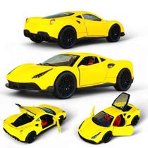 Miniatura Lamborghini e Ferrari abre portas e capô, friccção