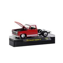 Miniatura m2 machines diecastz collectors 8/8 z 1973 chevrolet cheyenne 10 rz02 21100 31500