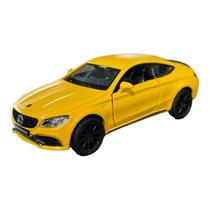 Miniatura Mercedes Benz AMG C63 Amarelo RMZ 1:32 Miniatura Mercedes Benz AMG C63 Amarelo RMZ 1:32