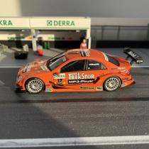 Miniatura Mercedes C-class 2005 A. Margariti 1:43 Minichamps Vermelho Miniatura Mercedes C-class 2005 A. Margariti 1:43 Minichamps Vermelho