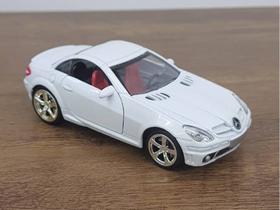 Miniatura Mercedes SLK Uni Fortune 1:32 Metal e Fricção Branca