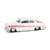 Miniatura Mercury Eight Coupe 1950 - California Lowriders - Série 6 - Greenlight - 1:64 Miniatura Mercury Eight Coupe 1950 - California Lowriders - Série 6 - Greenlight - 1:64