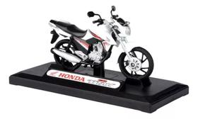 Miniatura Moto Honda CG Titan 160 - 2016 1/18 Licenciada Miniatura Moto Honda CG Titan 160 - 2016 1/18 Licenciada