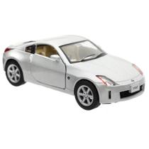 Miniatura Nissan 350Z Kinsmart 1/34 Metal e Fricção Prata