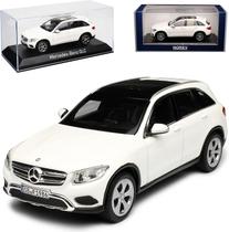 Miniatura Norev Mercedes Benz GLC 2015 Escala 1/43 Branco Miniatura Norev Mercedes Benz GLC 2015 Escala 1/43 Branco
