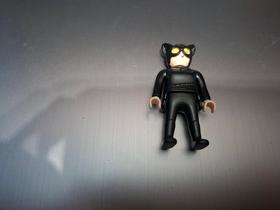 Miniatura playmobil kinder ovo dc comics - mulher gato