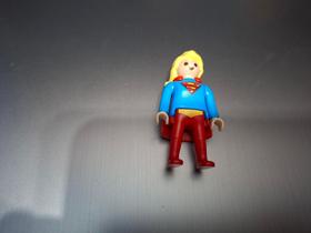 Miniatura playmobil kinder ovo dc comics - supergirl Miniatura playmobil kinder ovo dc comics - supergirl