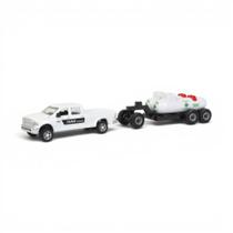 Miniatura RAM 2500 Com Reboque e Tanque - ERTL - 1/64 Miniatura RAM 2500 Com Reboque e Tanque - ERTL - 1/64