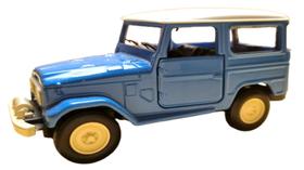 miniatura Toyota Bandeirante miniatura Toyota Bandeirante