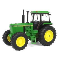 Miniatura Trator John Deere 4250 com FWA e Cabine 1:32 Miniatura Trator John Deere 4250 com FWA e Cabine 1:32