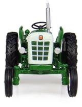 MINIATURA TRATOR UNIVERSAL HOBBIES OLIVER 600 ESCALA 1/43 cor:verde MINIATURA TRATOR UNIVERSAL HOBBIES OLIVER 600 ESCALA 1/43 cor:verde