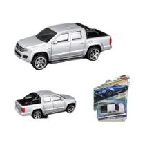 Miniatura Volkswagen Amarok 1:64 - Modelo de Carro em Liga Metálica - Colecionável