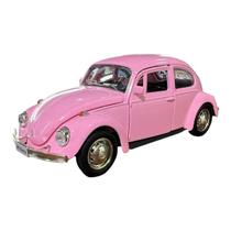 Miniatura Volkswagen Fusca Classic Rosa RMZ 1:32