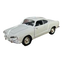 Miniatura Volkswagen Karman Ghia Branco 1:36