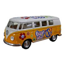 Miniatura Volkswagen Kombi 1962 Paz e Amor Amarelo 1:32