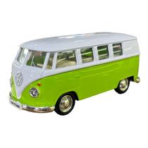 Miniatura Volkswagen Kombi Verde Claro e Branco RMZ 1:32 Miniatura Volkswagen Kombi Verde Claro e Branco RMZ 1:32