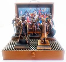 Miniaturas decorativas com 5 guerreiros em metal - Captain Ship