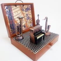 Miniaturas decorativas de Instrumentos Musicais e metal com Violino - Captain Ship