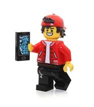 Minifigura LEGO - Jack Davids (Jaqueta Vermelha, Boné ao Contrário e Rosto Duplo)