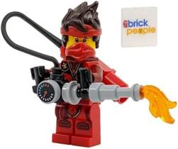Minifigura LEGO Ninjago Kai A Ilha com Tocha Lança-chamas