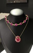 Mix de colar com gargantilha pedra rosa.