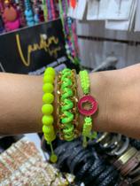 Mix de pulseiras neon