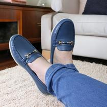 Mocassim Azul Feminino em Couro Macio com Solado Confortável AD7005